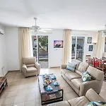 Pepper فيلة بروتاراس