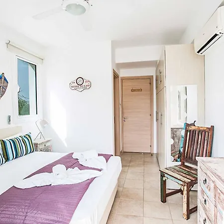 Pepper * Πρωταράς